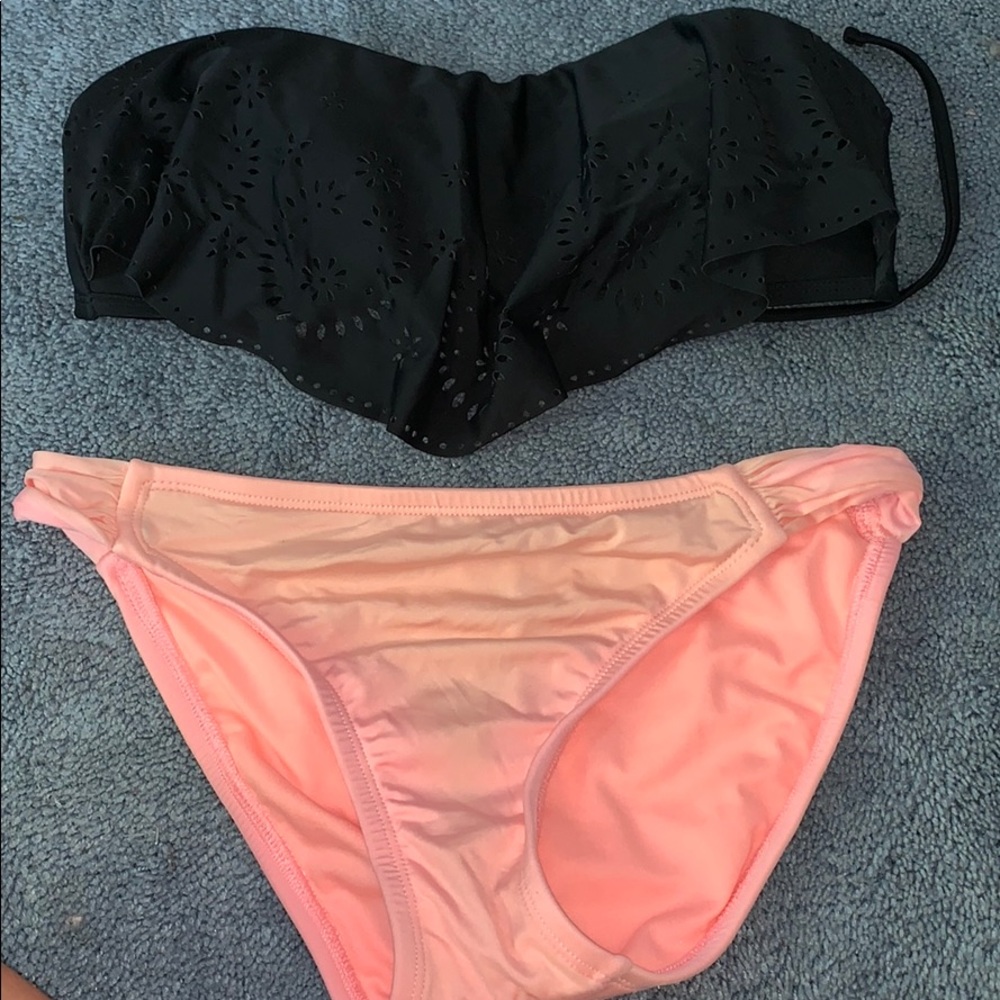 Bathing suit